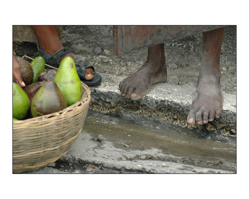 Haiti_Pair of Feet